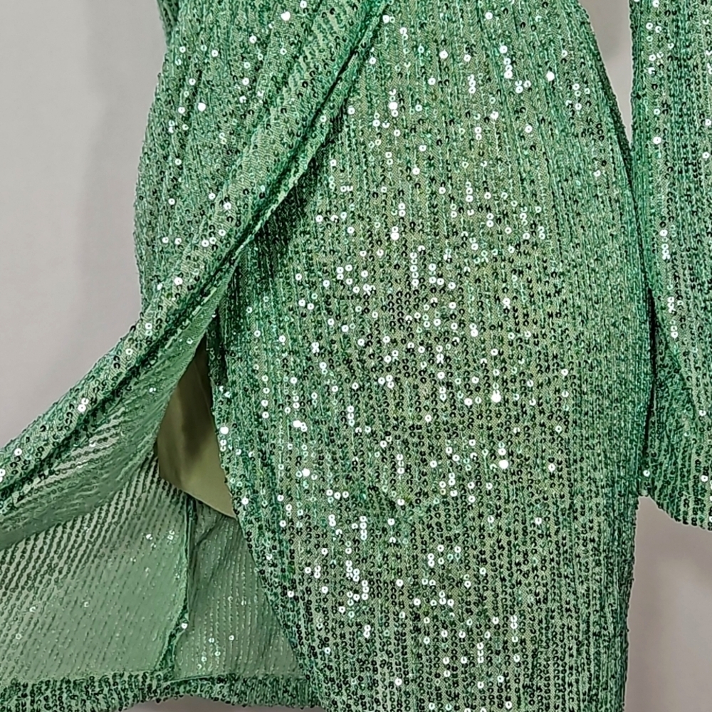 Made in Italy Boutique New Collection Sequin Wrap Mini Dress Size EU8/US Size S - Picture 6 of 9